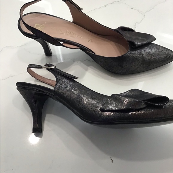 Ana Roman sling back heels. - Picture 3 of 5